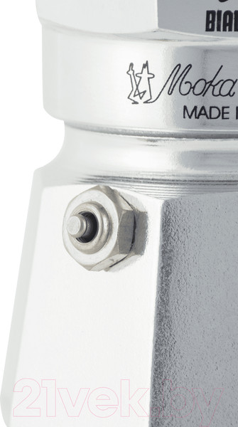 Изображение товара Гейзерная кофеварка Bialetti Moka Express 1161 (1 порция)