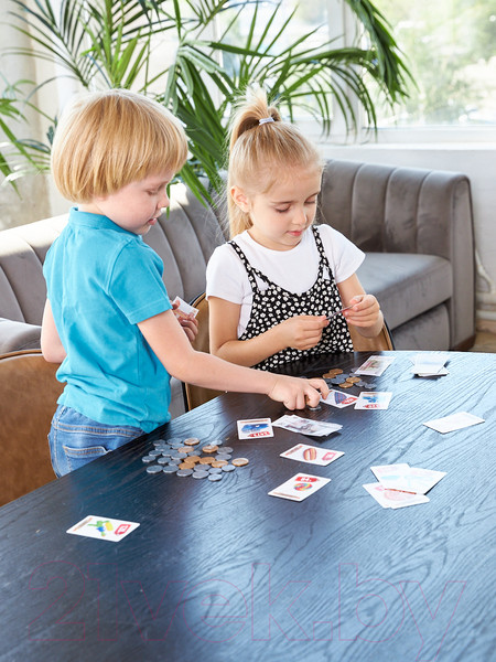 Изображение товара Настольная игра Десятое королевство Денежка. Играем в магазин. Покупаем одежду и обувь / 03573