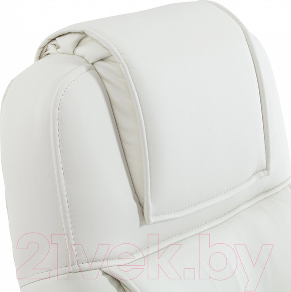 Изображение товара Кресло офисное Tetchair Bergamo кожзам (хром/белый 36-01)