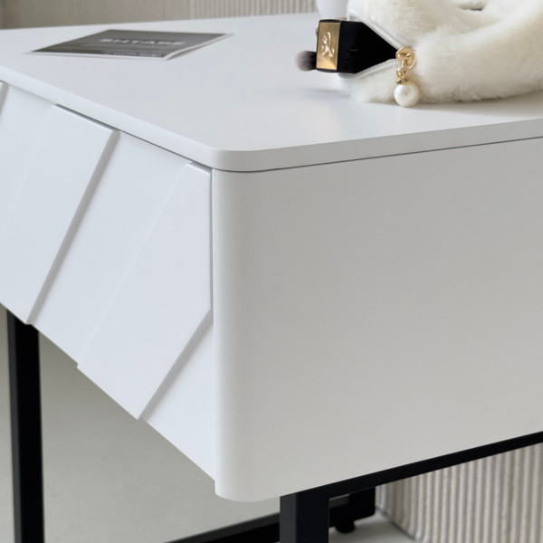 Изображение товара Прикроватная тумба Shtabe Elifa 8001 (RAL 9003/RAL 9003/черный)