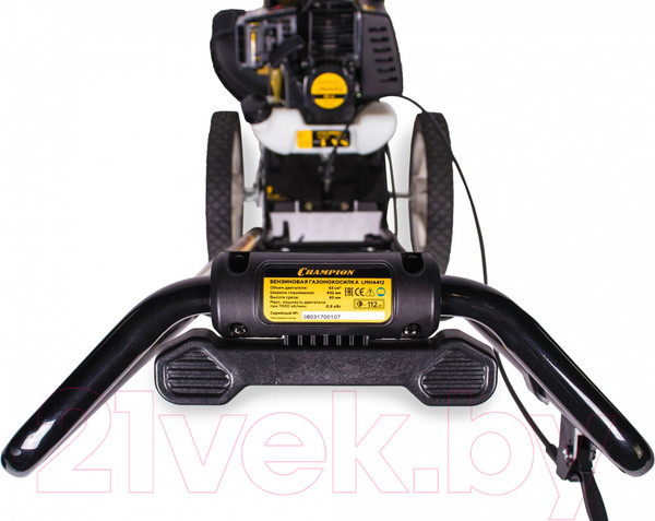 Изображение товара Газонокосилка бензиновая Champion LMH4412