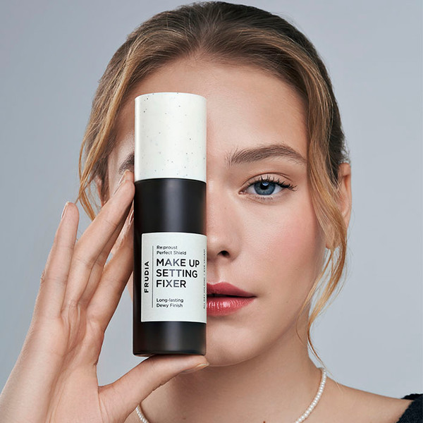 Изображение товара Спрей для фиксации макияжа Frudia Репруст Увлажняющий (120мл)