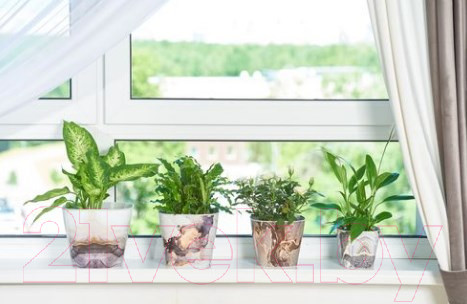 Изображение товара Вазон Violet Ротанг Квадратное с поддоном / 38125150 (мрамор)