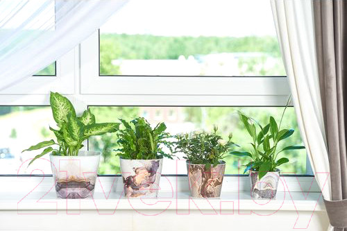 Изображение товара Вазон Violet Ротанг Квадратное с поддоном / 38137150 (мрамор)