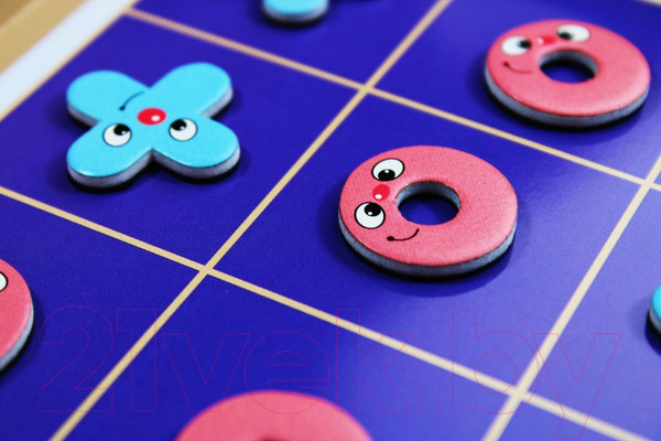 Изображение товара Настольная игра Десятое королевство Кто первый Крестики нолики / 04301