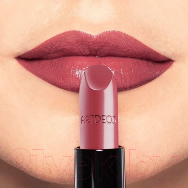 Изображение товара Помада для губ Artdeco Lipstick Perfect Color 13.883