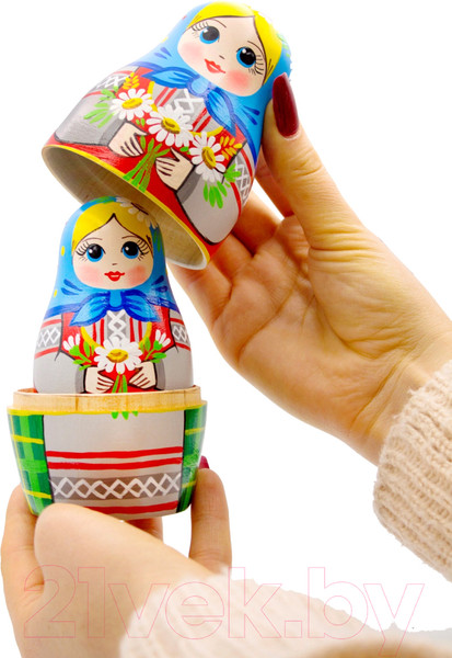 Изображение товара Матрешка сувенирная Брестская Фабрика Сувениров С луговым букетом из ромашек, васильков и колосков 7059