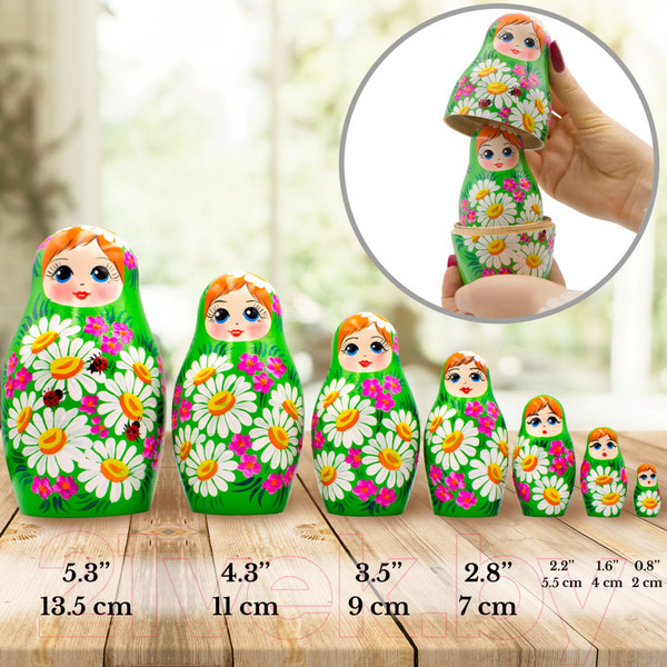 Изображение товара Матрешка сувенирная Брестская Фабрика Сувениров В сарафане с цветами ромашки 7008
