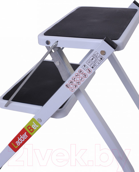 Изображение товара Лестница-стремянка LadderBel TR-ST-2WRSM (C-STR-T-2)