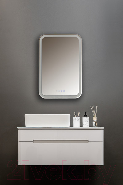 Изображение товара Шкаф с зеркалом для ванной Silver Mirrors Фиджи 50 / LED-00002361