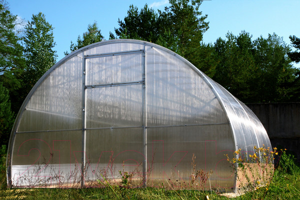 Изображение товара Теплица КомфортПром 3.3x6м(0.67) / 10014090 (с поликарбонатом)