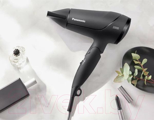 Изображение товара Компактный фен Panasonic EH-ND65-K865
