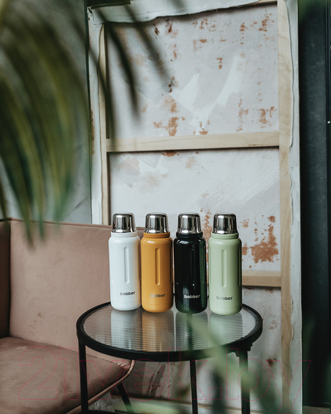 Изображение товара Термос для напитков Bobber Flask-1000 Iced Water (белый)