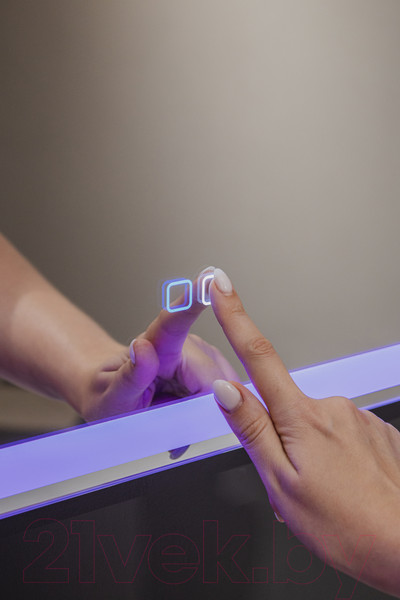 Изображение товара Зеркало Silver Mirrors Мальта RGB 55x80 / LED-00002511