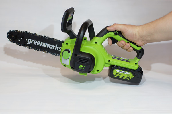 Изображение товара Пила цепная аккумуляторная Greenworks G24CS25K2 24V 25см / 2007707UA (c АКБ 2Ач и ЗУ)