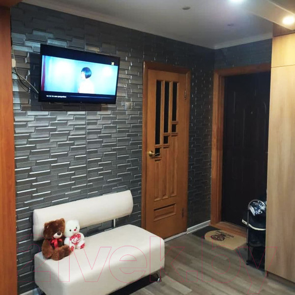 Изображение товара Панель ПВХ Lako Decor Самоклеящаяся 70x77(5мм) / LKD-06-05-04 (серебристо-серый)