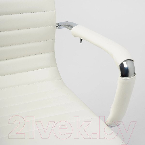 Изображение товара Кресло офисное Tetchair Urban кожзам (белый)