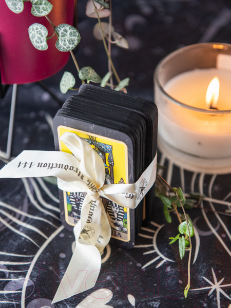 Изображение товара Гадальные карты Gothic Kotik Production Мини Таро Райдера Уэйта классические 78+2 (черный матовый)