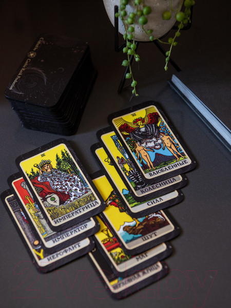 Изображение товара Гадальные карты Gothic Kotik Production Мини Таро Райдера Уэйта классические 78+2 (черный матовый)