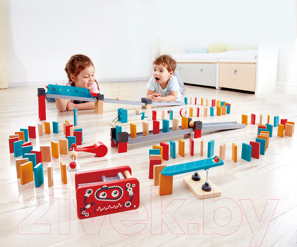 Изображение товара Настольная игра Hape Падающее домино. Фабрика роботов / E1057_HP