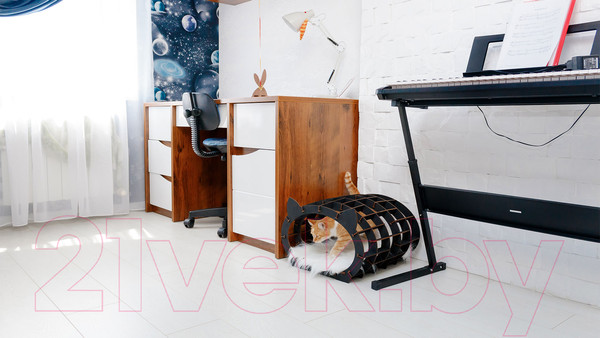 Изображение товара Домик для животных EWA Кошкин дом (черный/белый мех)