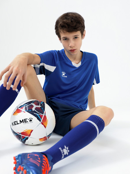 Изображение товара Футбольная форма Kelme Short-Sleeved Football Suit / 8251ZB3002-481 (р.130, синий/темно-синий)