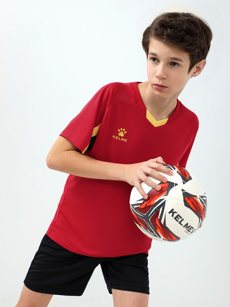 Изображение товара Футбольная форма Kelme Short-Sleeved Football Suit / 8251ZB3002-600 (р.140, красный/черный)