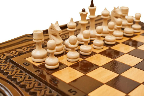 Изображение товара Набор настольных игр Haleyan Бриз 2 Шахматы, нарды / kh144-4