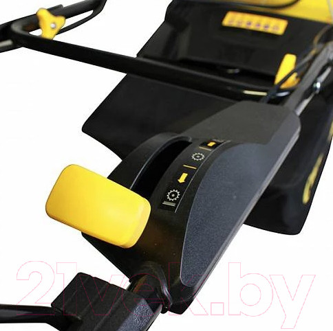 Изображение товара Скарификатор для газона бензиновый Champion GSC5140