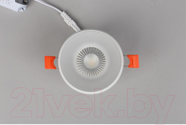 Изображение товара Точечный светильник Omnilux Genova OML-102809-06