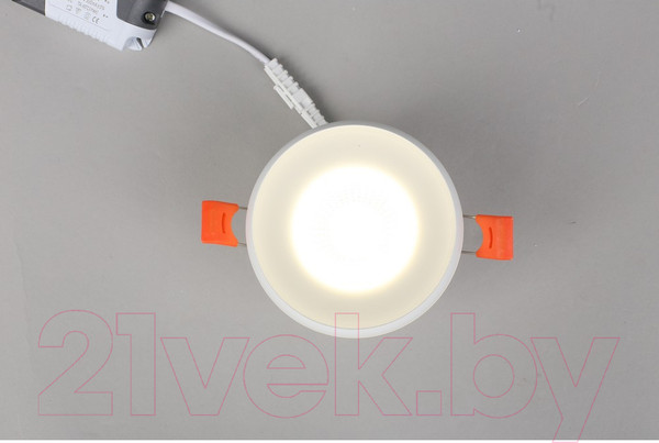 Изображение товара Точечный светильник Omnilux Genova OML-102809-06