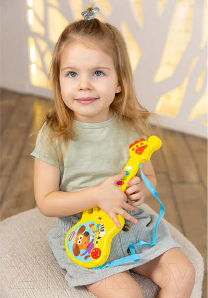 Изображение товара Музыкальная игрушка Азбукварик Гитара Любимые песенки / 3123А (желтый)