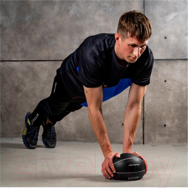 Изображение товара Медицинбол Onlytop 2763599 (5кг, черный)