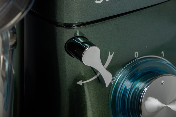 Изображение товара Миксер стационарный StarWind SPM7166