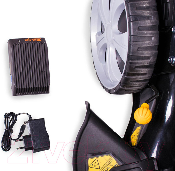 Изображение товара Газонокосилка бензиновая Champion LM5346E