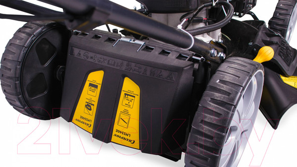 Изображение товара Газонокосилка бензиновая Champion LM5346E