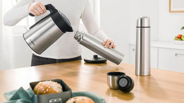 Изображение товара Электрочайник Bosch TWK7L460