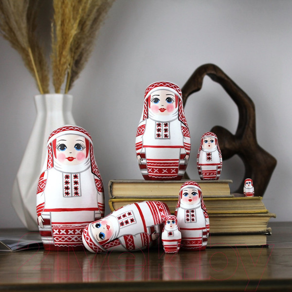 Изображение товара Матрешка сувенирная Брестская Фабрика Сувениров Малоритский строй в белорусской одежде / 7201