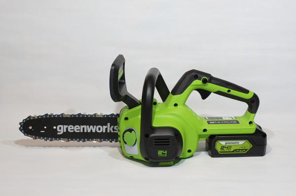 Изображение товара Пила цепная аккумуляторная Greenworks G24CS25K4 24V 25см / 2007707UB (c АКБ 4Ач и ЗУ)