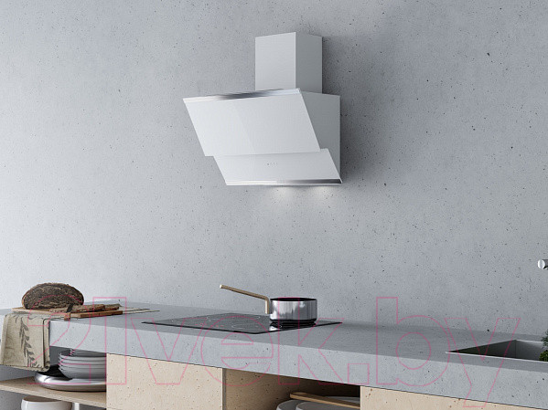 Изображение товара Вытяжка наклонная Krona Irida Sensor 600 / 00018711 (белый)