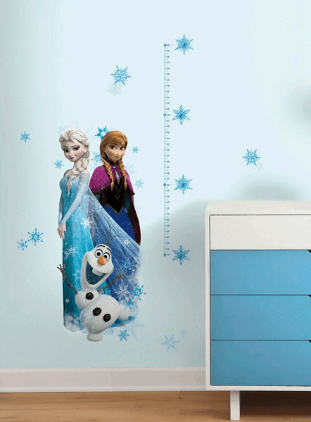 Изображение товара Наклейка на стену RoomMates Холодное сердце: Эльза, Анна и Олаф RMK2793GC