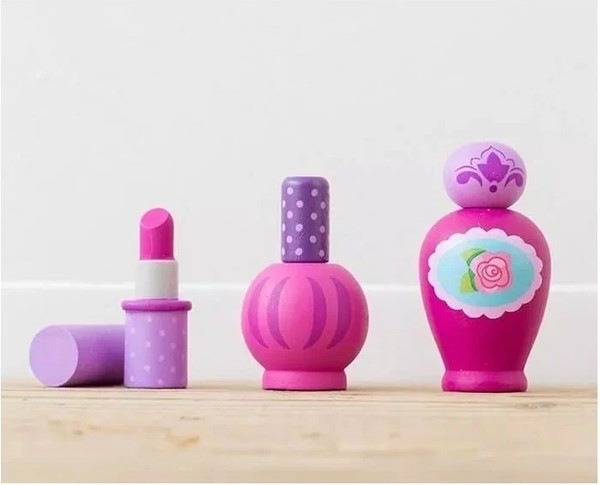 Изображение товара Набор аксессуаров для девочек Djeco Косметика / 06552