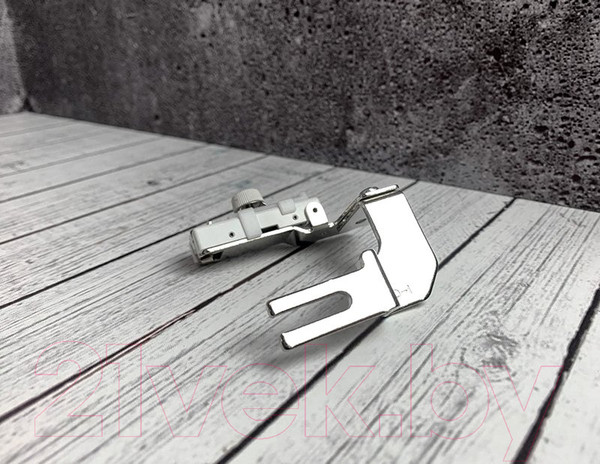 Изображение товара Лапка для швейной машины Janome 202037008