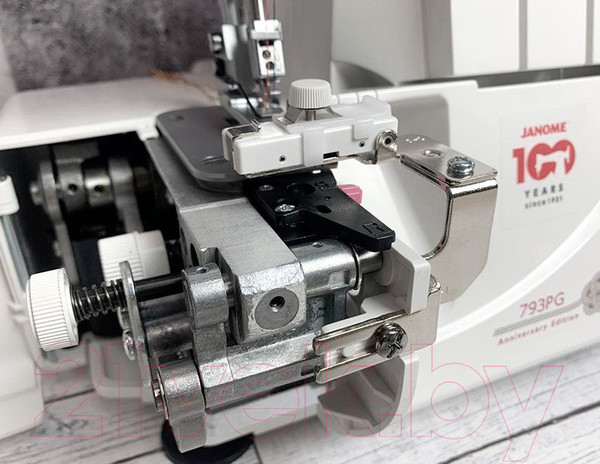 Изображение товара Лапка для швейной машины Janome 202037008