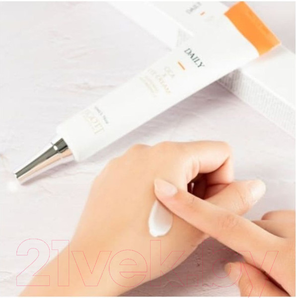 Изображение товара Крем для век Jigott Daily Real Cica  (50мл)