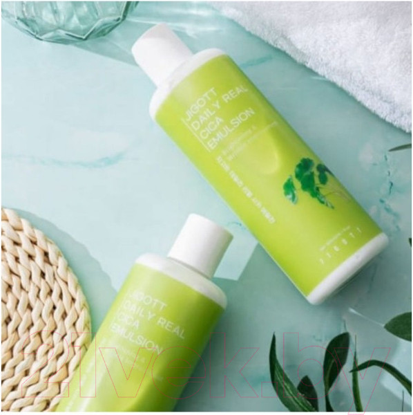 Изображение товара Эмульсия для лица Jigott Daily Real Cica Emulsion (300мл)