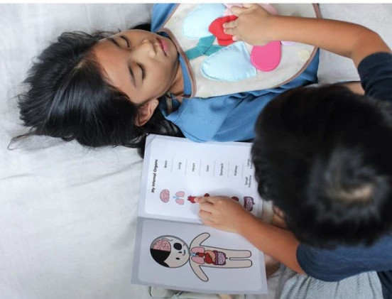 Изображение товара Набор доктора детский Plan Toys 3703