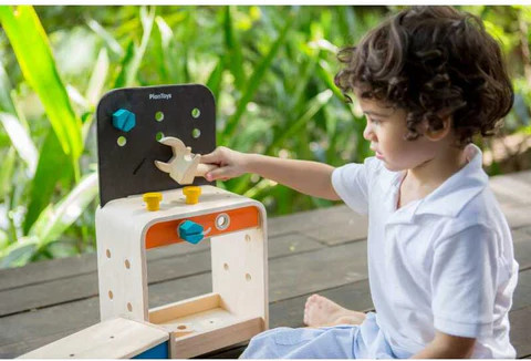 Изображение товара Верстак-стол игрушечный Plan Toys 5541