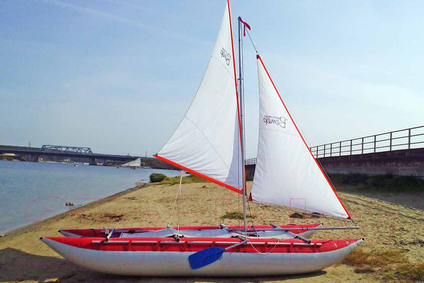 Изображение товара Катамаран Вольный ветер Валдай-4 с парусным вооружением / 19002 (синий)