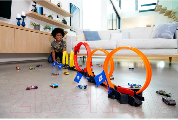 Изображение товара Автотрек Hot Wheels Гонка с петлями / HDR83